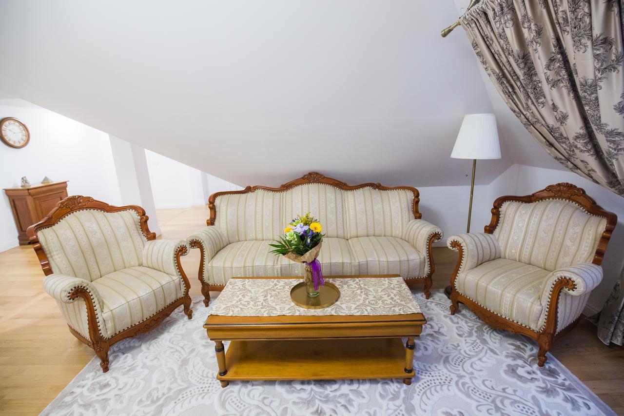 Conacul Dante Hotel Pianu de Jos Buitenkant foto